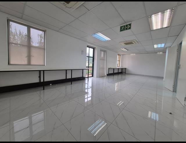 294M² OFFICE TO LET IN MORNINGSIDE